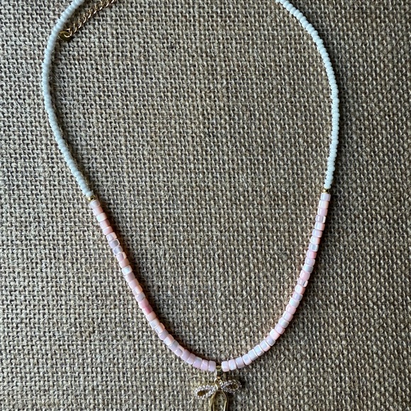 Pink Shell Beaded Necklace with Gold Bow Pendant - Picture 2 of 3